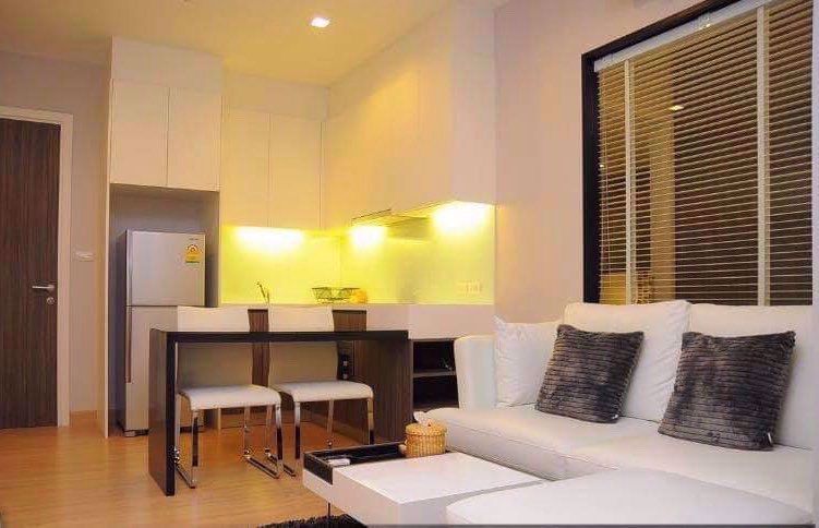 1 chambre Condo à Khlong San, Thailand No. 9704