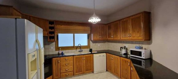 Villa de 5 dormitorios en Pyla, Cyprus No. 19516 5