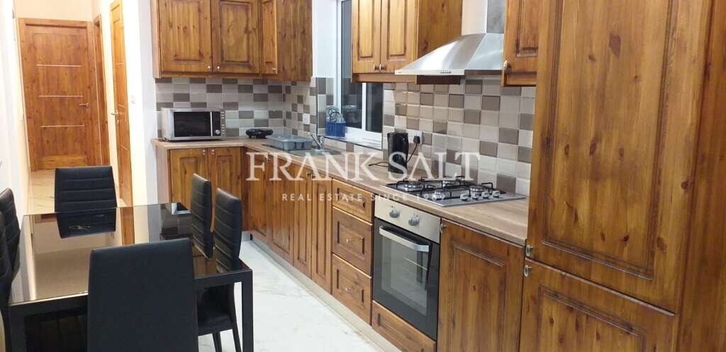 Пентхаус с 2 спальнями в Мсида, Мальта № 9562