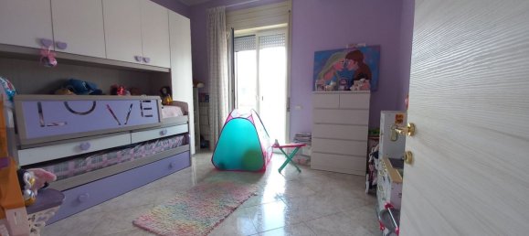 3 rooms Apartment in Casoria, Italy No. 285230 6