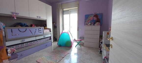 3 rooms Apartment in Casoria, Italy No. 285230 10