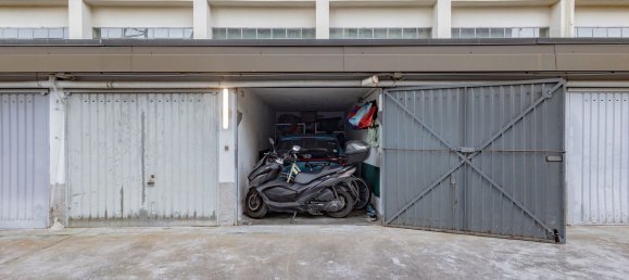 3 rooms Apartment in Cologno Monzese, Italy No. 290596 29