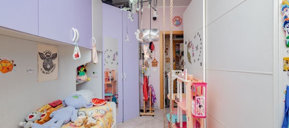 3 rooms Apartment in Cologno Monzese, Italy No. 290596 14