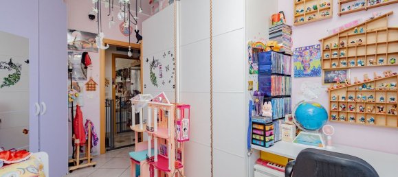 3 rooms Apartment in Cologno Monzese, Italy No. 290596 15