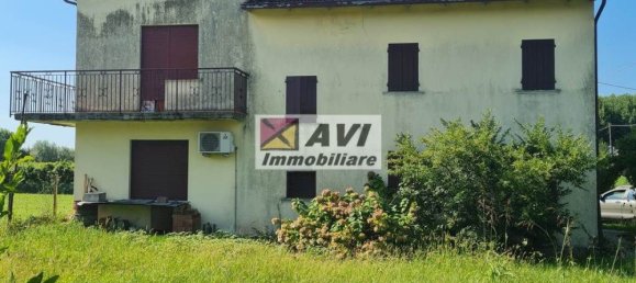 10 rooms House in Camposampiero, Italy No. 286357 6
