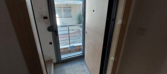  T4 em Thessaloniki, Greece N.º 54787 27