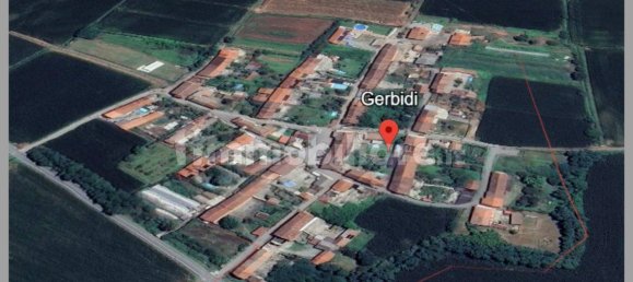 6 bedrooms Apartment in Livorno Ferraris, Italy No. 317641 23