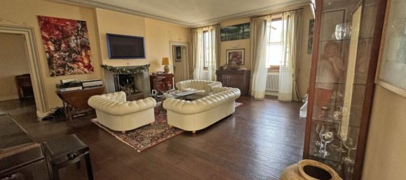 4 bedrooms Villa in Orvieto, Italy No. 54318 3