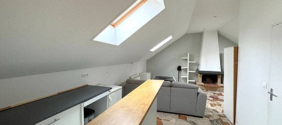 Estudio en La Chapelle-en-Serval, France No. 84965 3