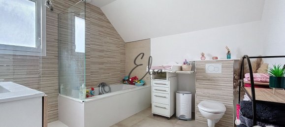 3 bedrooms House in Haute-Savoie, France No. 316168 15