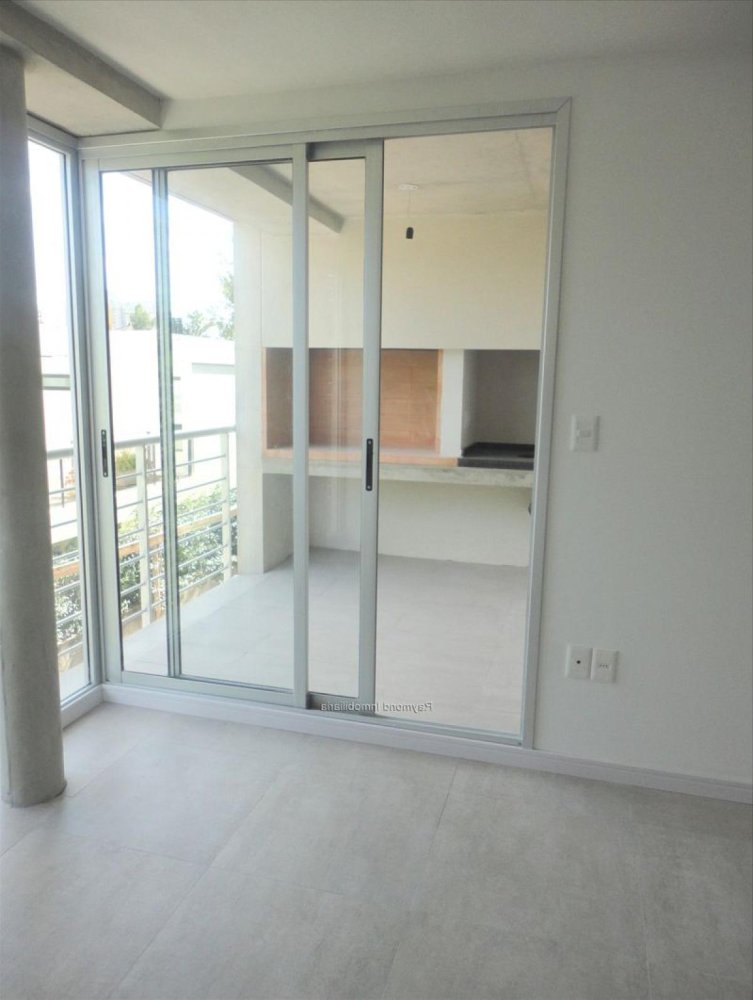 2 bedrooms Apartment in Montevideo, Uruguay No. 9925