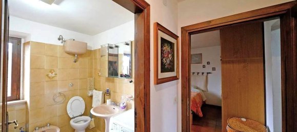 4 rooms Commercial property in Arcidosso, Italy No. 267063 11