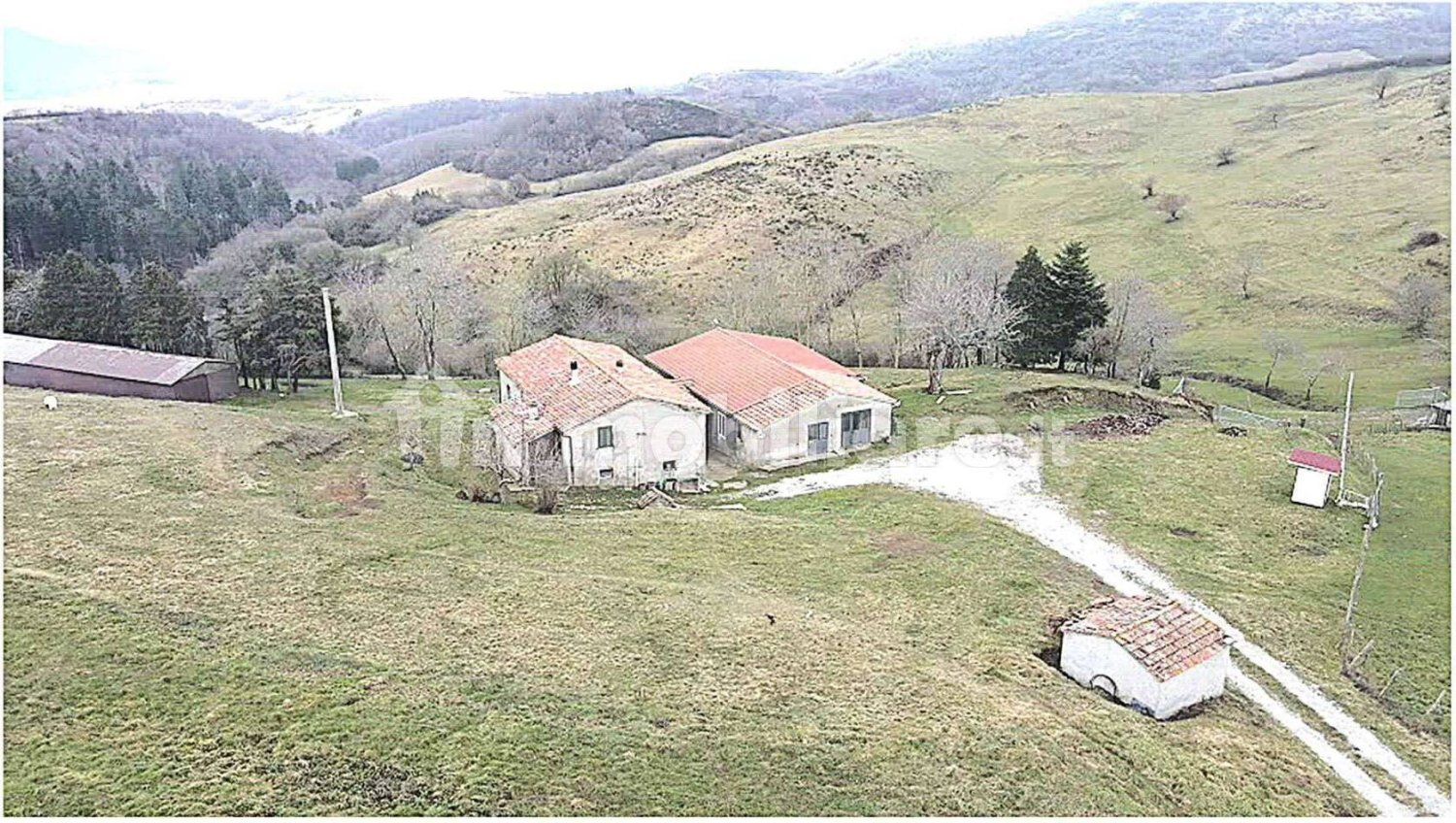 4 rooms Commercial property in Arcidosso, Italy No. 267063