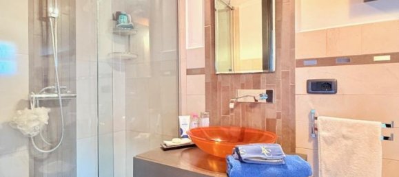 6 rooms Apartment in San Vincenzo, Italy No. 151563 43