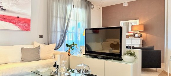 6 rooms Apartment in San Vincenzo, Italy No. 151563 4