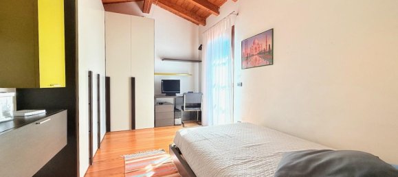 6 rooms Apartment in San Vincenzo, Italy No. 151563 20