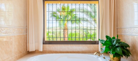 5 bedrooms Villa in Benissa, Spain No. 83110 17