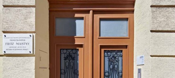 74m² Commercial property in Penzing, Austria No. 129662 7