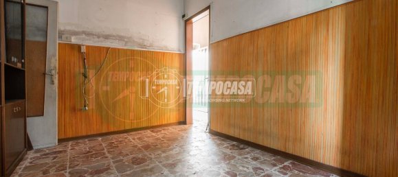 Dúplex de 3 dormitorios en Gerenzano, Italy No. 359549 3