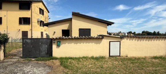 2-Zimmer Haus in Parma, Italy, Nr. 288410 2