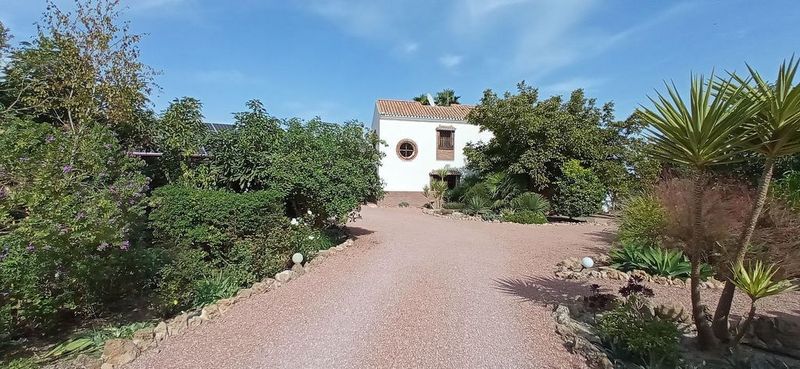 4 bedrooms House in Coin, Spain No. 231526
