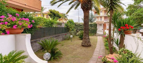 4 rooms Apartment in San Giovanni la Punta, Italy No. 66028 8