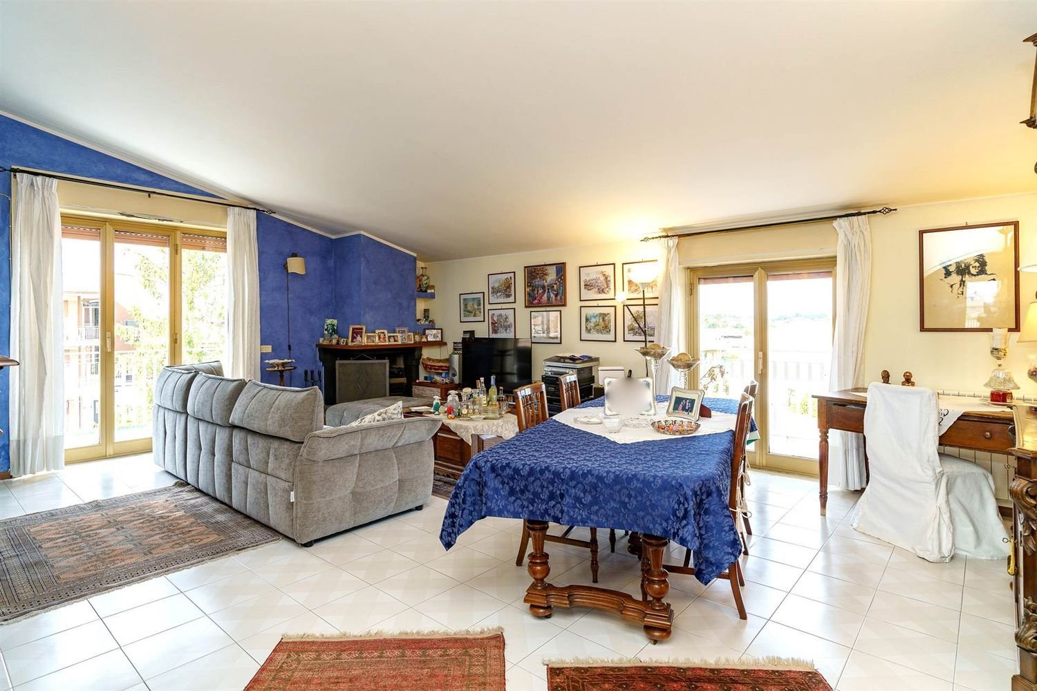 4 rooms Apartment in San Giovanni la Punta, Italy No. 66028