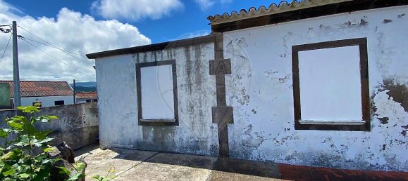 4 bedrooms House in Lajes, Portugal No. 44794 5