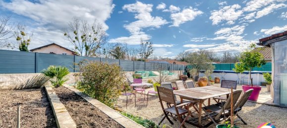 3 Schlafzimmer Haus in Rhone, France, Nr. 200401 5