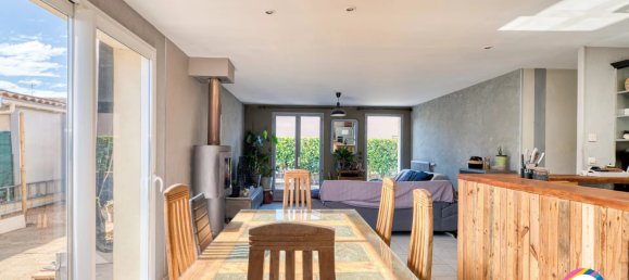 3 Schlafzimmer Haus in Rhone, France, Nr. 200401 8