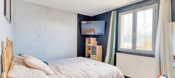 3 Schlafzimmer Haus in Rhone, France, Nr. 200401 30