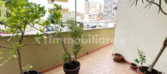 3 Schlafzimmer Wohnung in Palermo, Italy, Nr. 310316 11