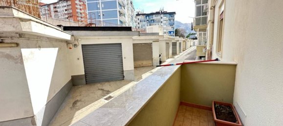 3 Schlafzimmer Wohnung in Palermo, Italy, Nr. 310316 22