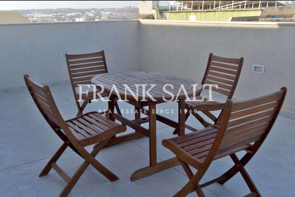 Penthouse T2 em Santa Venera, Malta N.º 7342