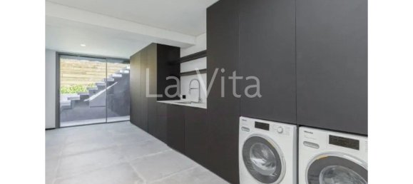 5 bedrooms Villa in Cascais, Portugal No. 170778 23