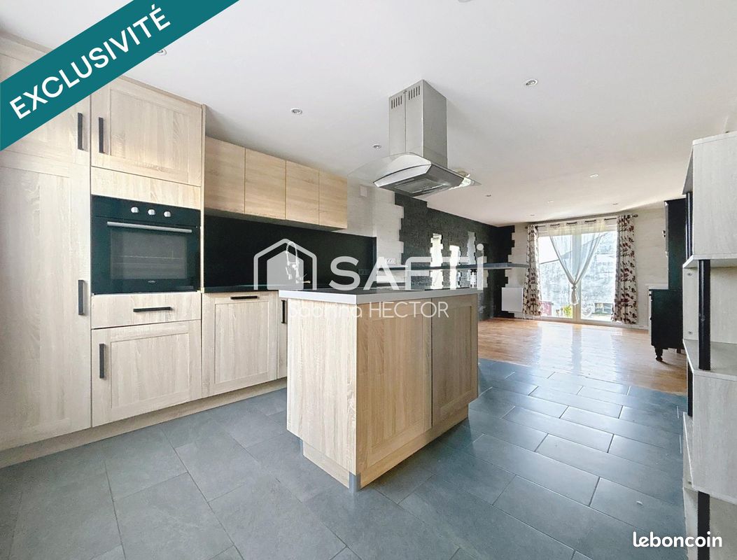 3 chambres Maison de ville à Freistroff, France No. 284006