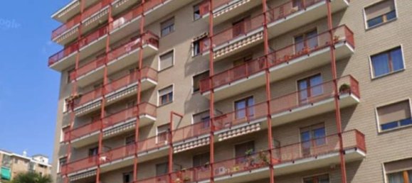 4 bedrooms Apartment in Turin, Italy No. 311464 2