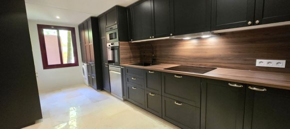 Квартира с 2 спальнями в Марбелья, Испания № 26393 21