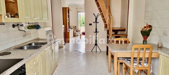 Квартира с 2 спальнями в Лиссоне, Италия № 344033 2