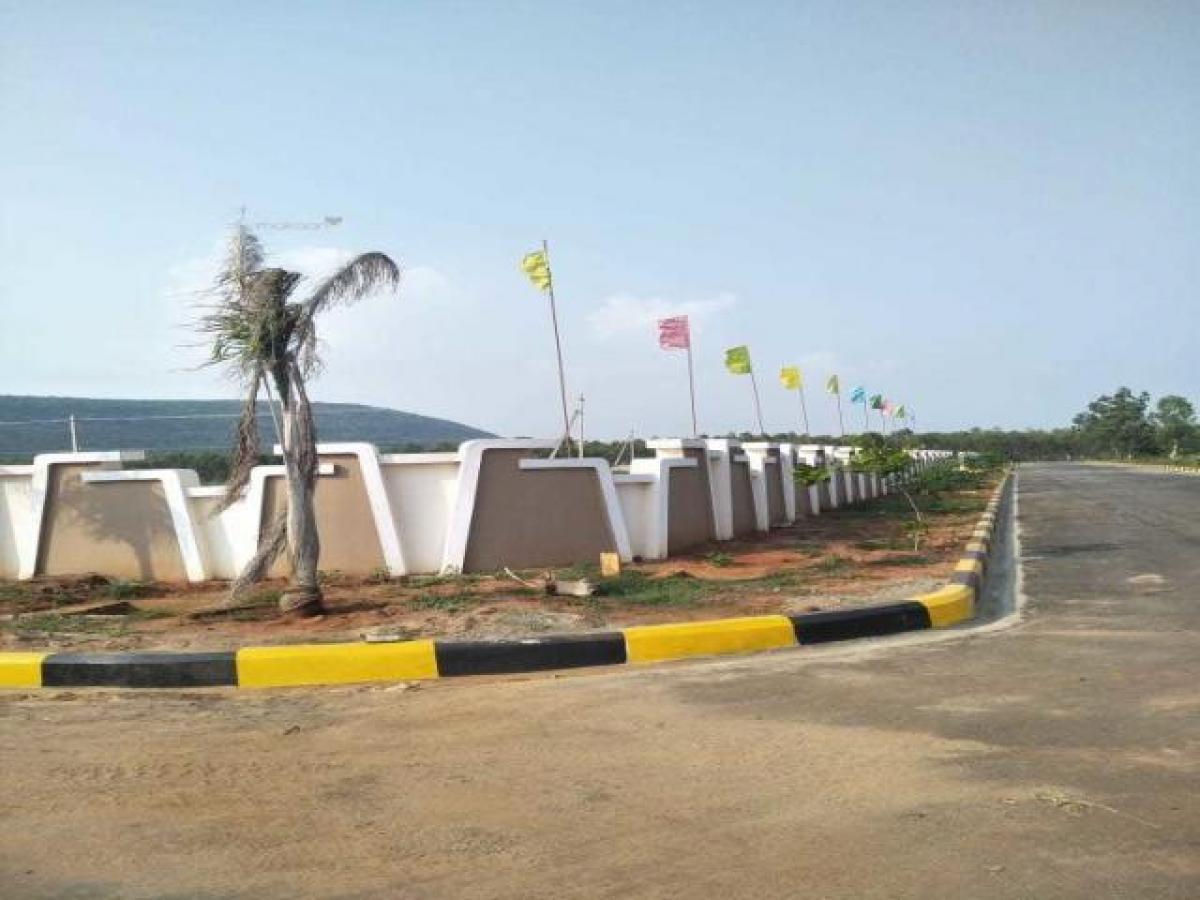  Land in Visakhapatnam, India No. 34699