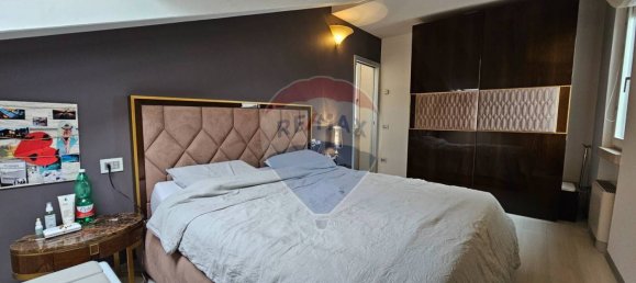 3 bedrooms Penthouse in Desenzano del Garda, Italy No. 6191 25