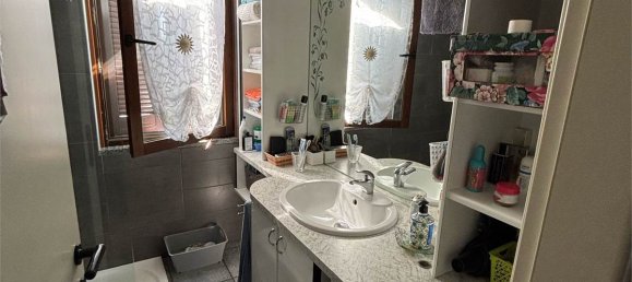 3-Zimmer Haus in Appiano Gentile, Italy, Nr. 295106 16