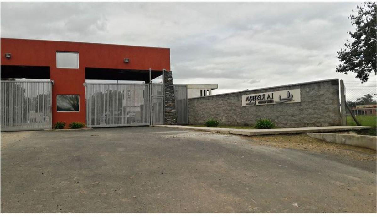  قطعة أرض في Berazategui, Argentina رقم 40553