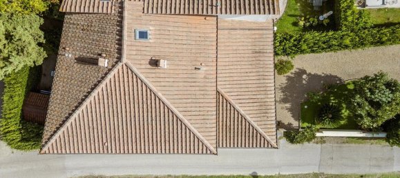 3 bedrooms House in Campi Bisenzio, Italy No. 357108 14