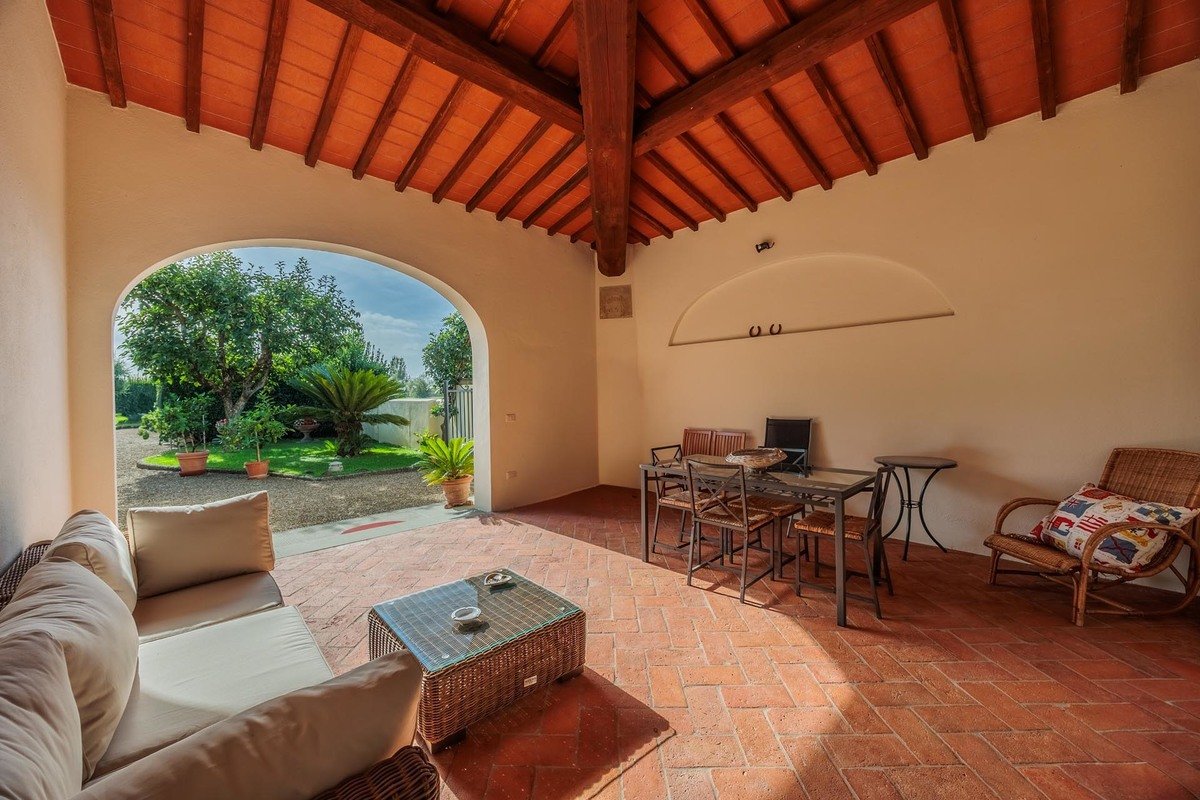 3 bedrooms House in Campi Bisenzio, Italy No. 357108