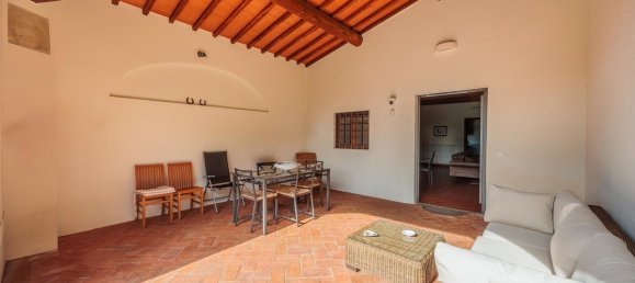 3 bedrooms House in Campi Bisenzio, Italy No. 357108 6