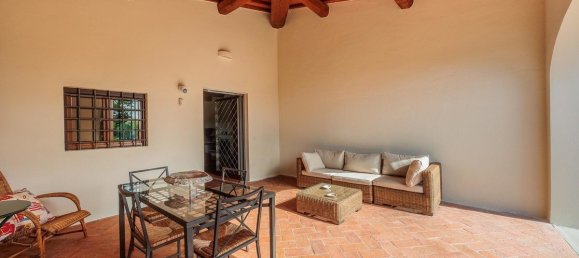 3 bedrooms House in Campi Bisenzio, Italy No. 357108 5