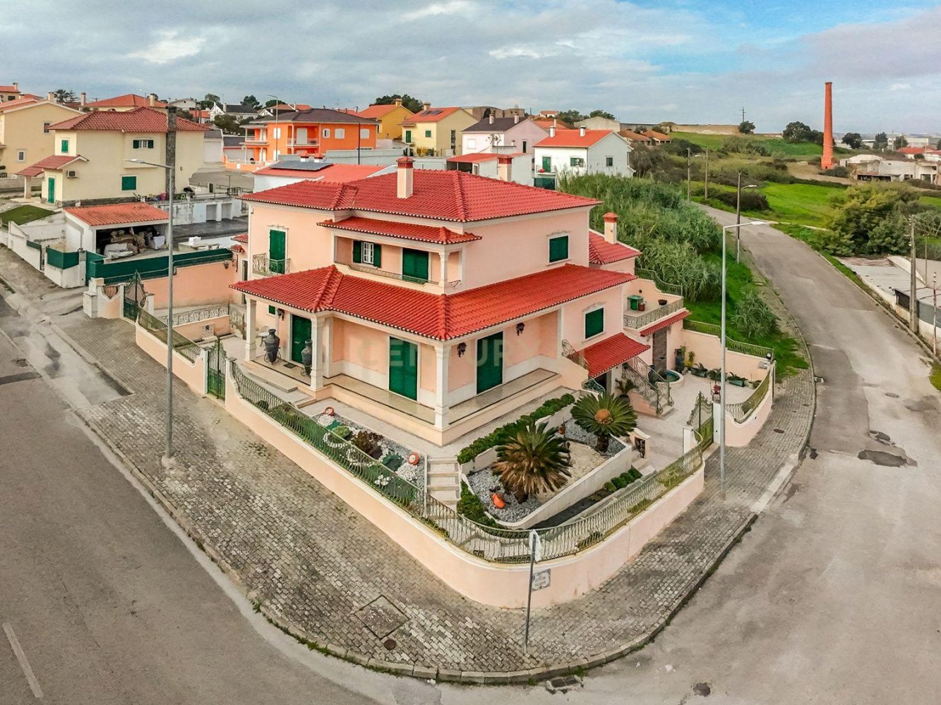 Вилла с 4 спальнями в Сантарен, Португалия № 118906