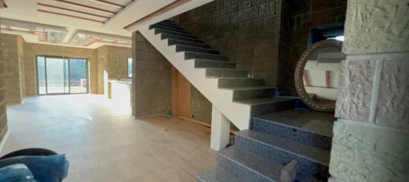 Villa 4+1 in Trabzon, Turkey No. 40324 6