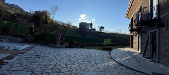 Villa 4+1 in Trabzon, Turkey No. 40324 3